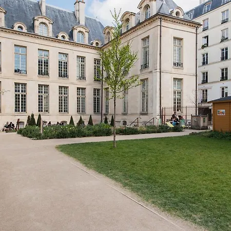 Appartement Marais Family 3 Pieces - Menage Pro, Wifi, Climatisation *